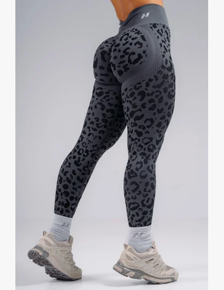 NEBBIA Compression push-up leggings with leopard pattern PRIMAL black