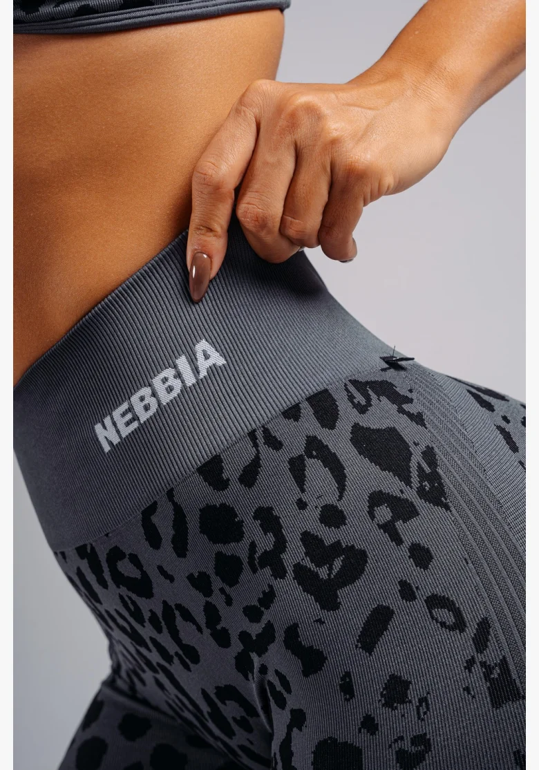 NEBBIA Compression push-up leggings with leopard pattern PRIMAL black