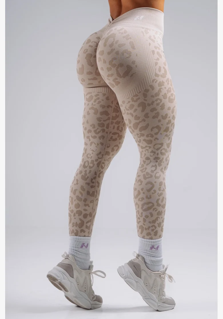 NEBBIA Compression push-up leggings with leopard pattern PRIMAL cream