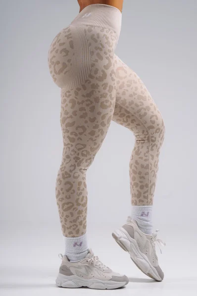 NEBBIA Compression push-up leggings with leopard pattern PRIMAL cream 2