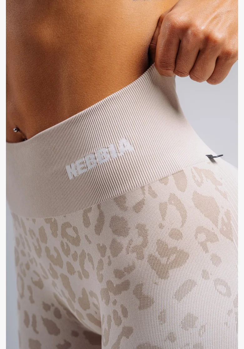 NEBBIA Compression push-up leggings with leopard pattern PRIMAL cream