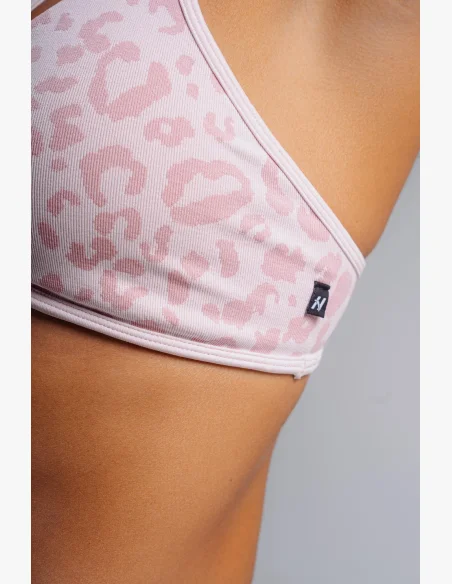 NEBBIA Medium support sports bra with leopard pattern PRIMAL pink