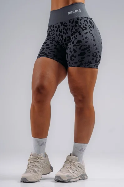 NEBBIA Compression push-up shorts with leopard pattern PRIMAL black 2