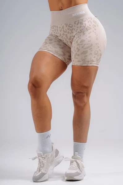 NEBBIA Compression push-up shorts with leopard pattern PRIMAL cream 2