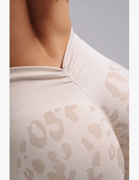 NEBBIA Compression push-up shorts with leopard pattern PRIMAL cream