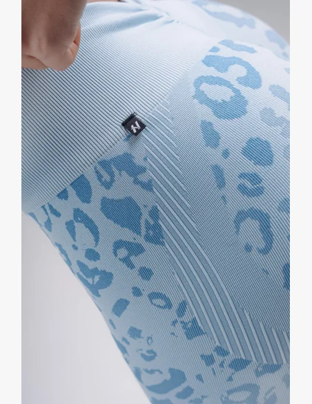 NEBBIA Compression push-up shorts with leopard pattern PRIMAL blue