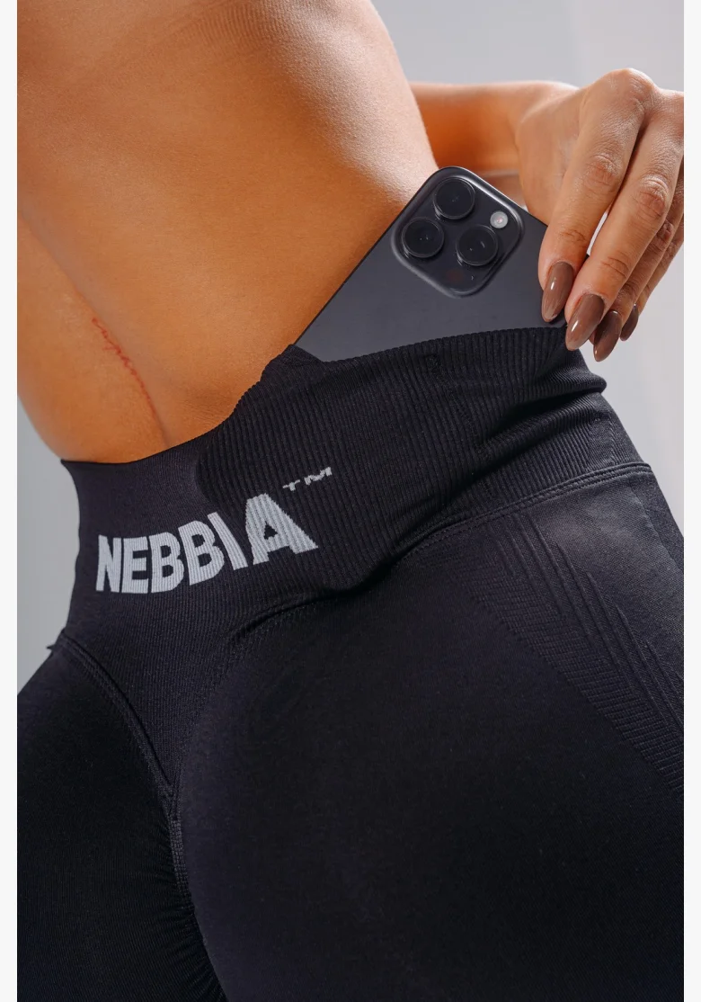 NEBBIA Extra push-up shorts PRIMAL black