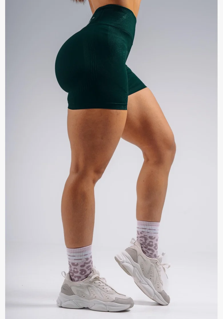 NEBBIA Extra push-up shorts PRIMAL green