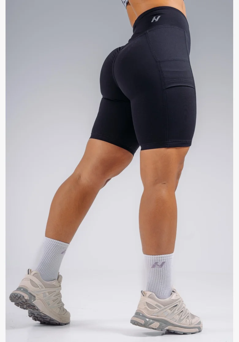 NEBBIA High-waist shorts with pockets PRIMAL black