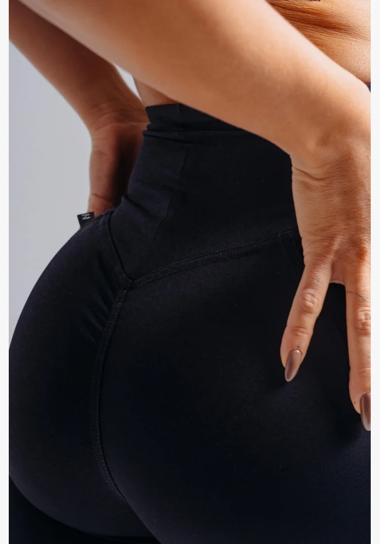 NEBBIA High-waist shorts with pockets PRIMAL black