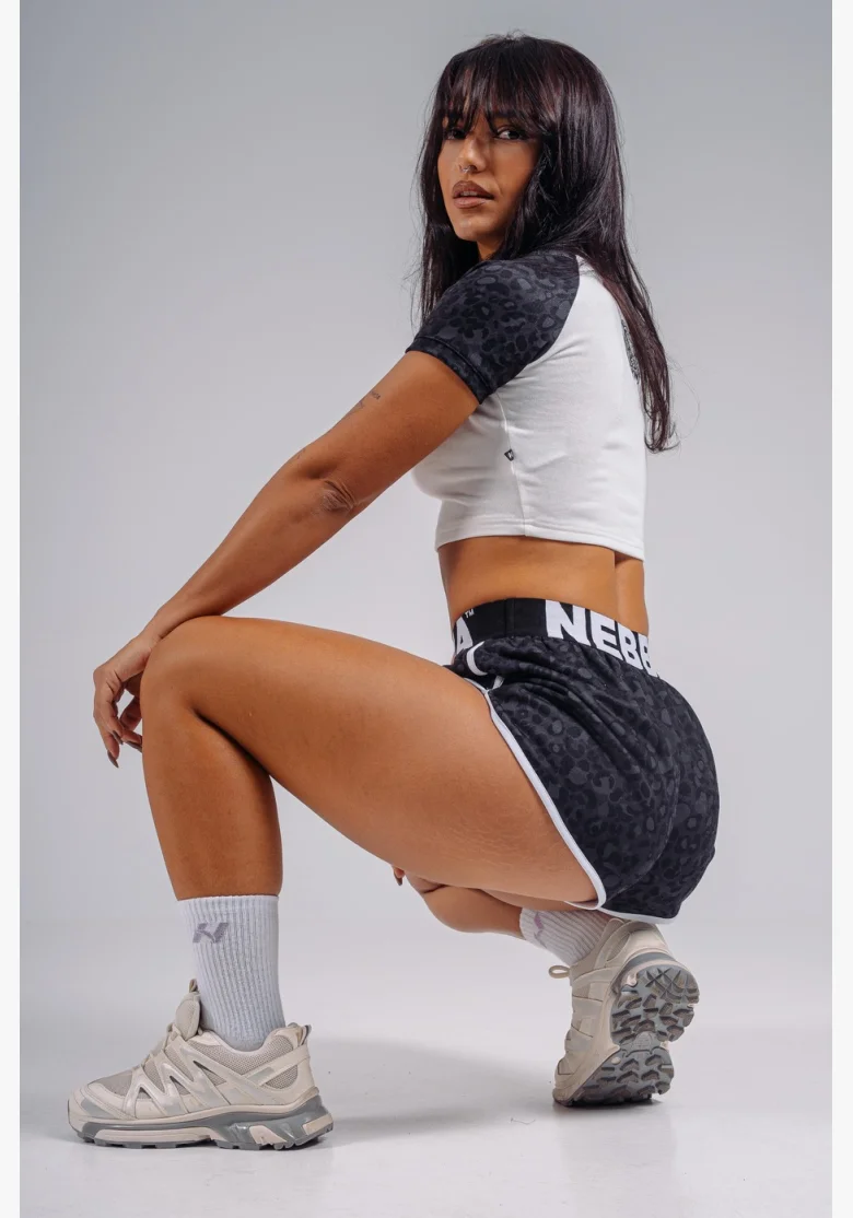 NEBBIA Crop top with leopard pattern '97 PRIMAL black
