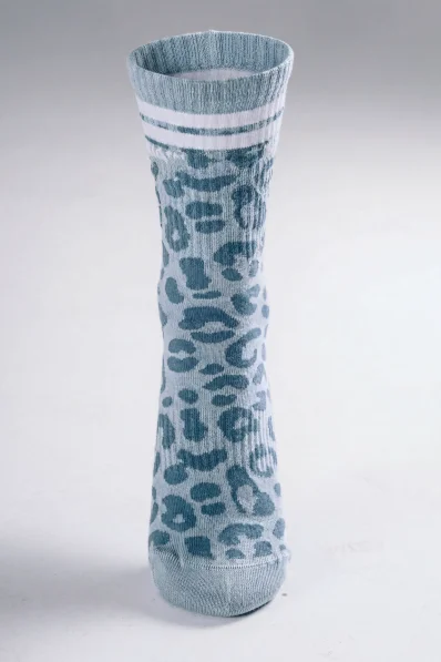 NEBBIA Crew socks with leopard pattern PRIMAL blue 2