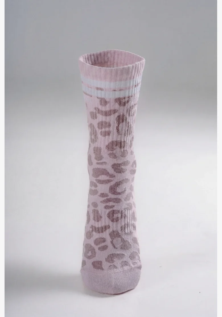NEBBIA Crew socks with leopard pattern PRIMAL pink
