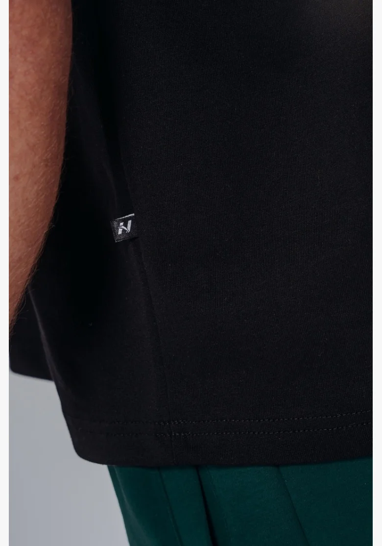 NEBBIA Oversized tank top '97 PRIMAL black
