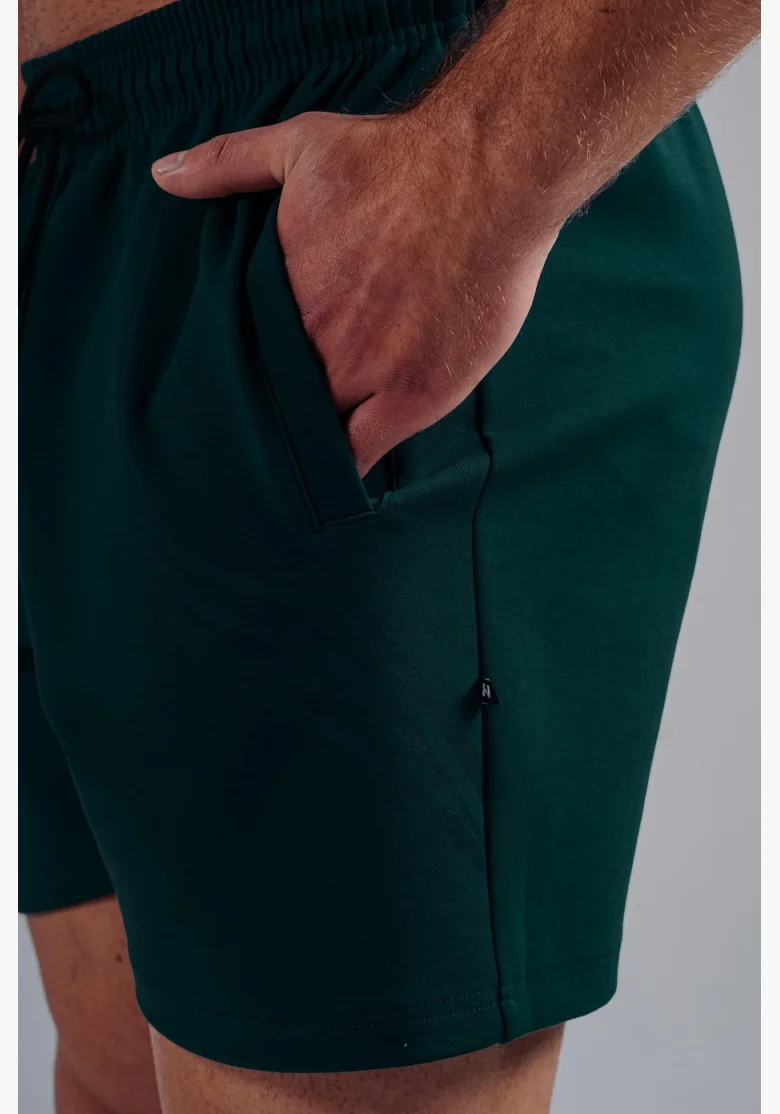 NEBBIA Oversized training shorts PRIMAL green