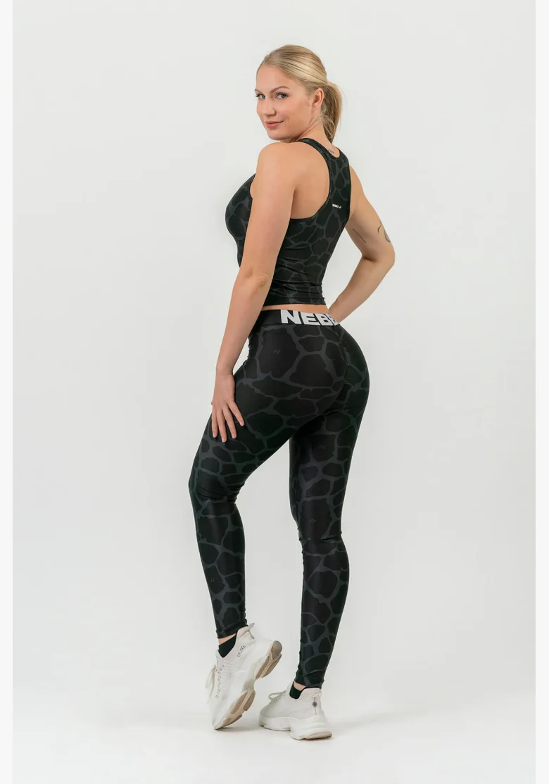 NEBBIA® • Sporty crop top Racer back • NEBBIAshop.cz