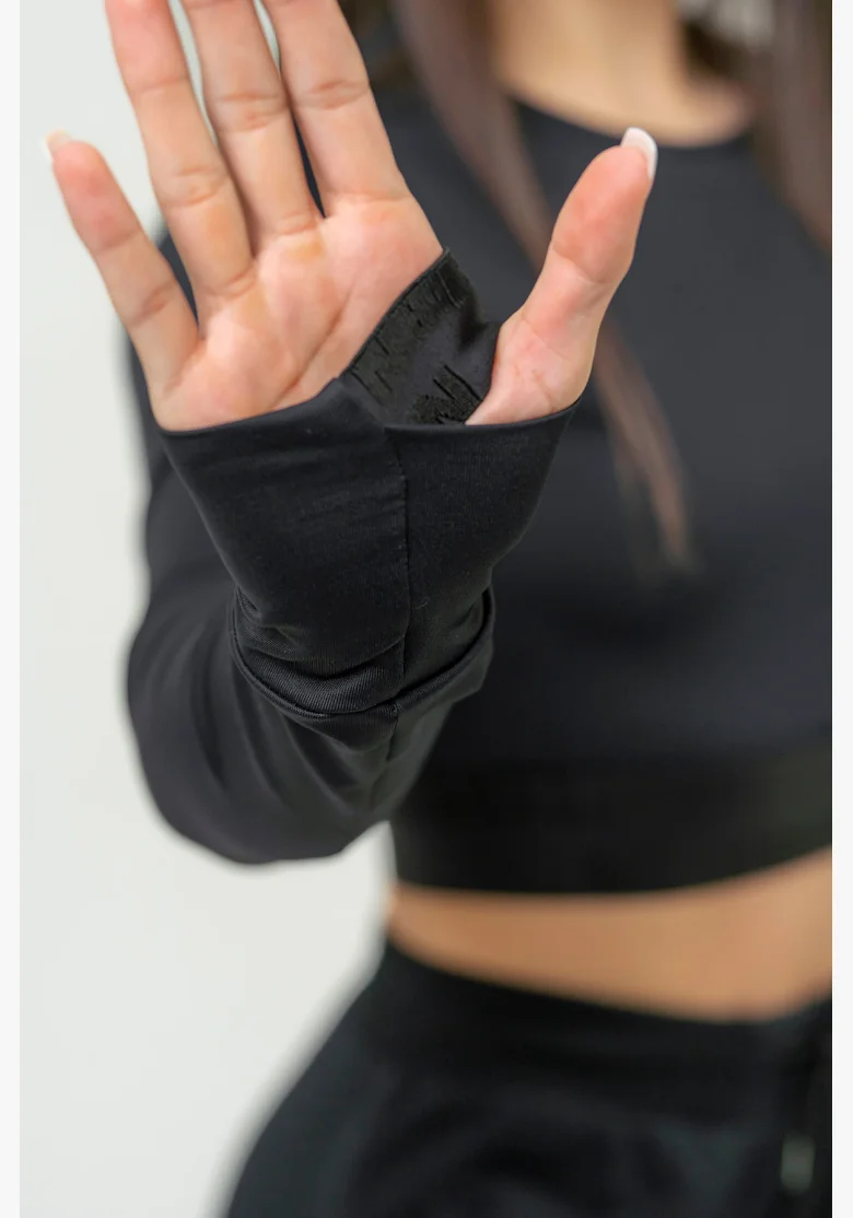 NEBBIA • Women's long sleeve crop top NEBBIA INTENSE Perform • NEBBIAshop.cz