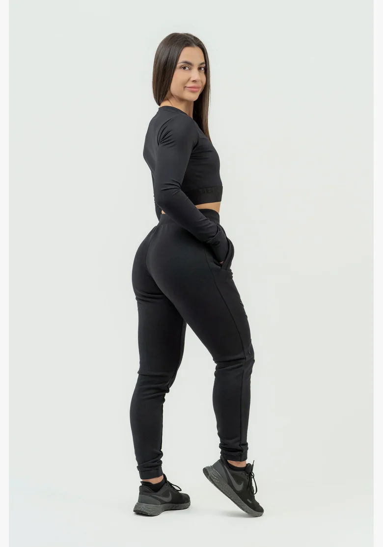 NEBBIA • Women's long sleeve crop top NEBBIA INTENSE Perform • NEBBIAshop.cz