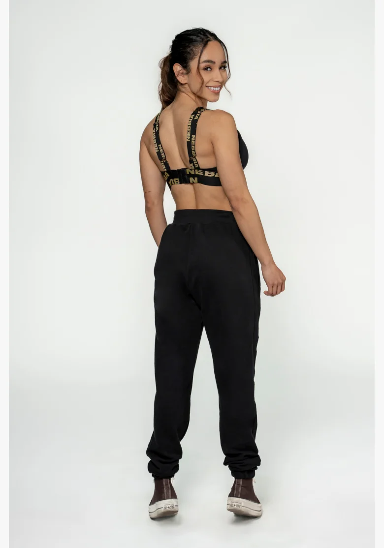 NEBBIA • Women's Padded Sports Bra INTENSE Iconic • NEBBIAshop.cz