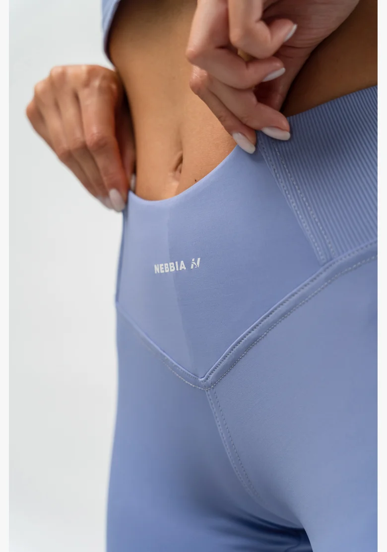 NEBBIA • Shaping high-waisted leggings GLUTE PUMP purple • Nebshop.cz