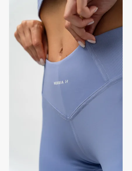 NEBBIA • Shaping high-waisted leggings GLUTE PUMP purple • Nebshop.cz
