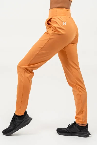 NEBBIA • Slim fit leggings with pockets SLEEK orange • Nebshop.com 2