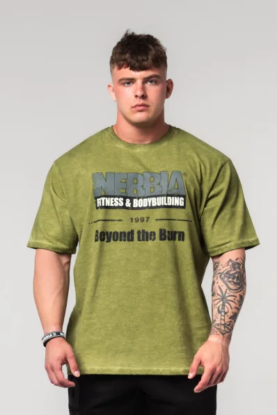 NEBBIA • NEBBIA Washed-off oversized t-shirt HERITAGE green • Nebshop.cz