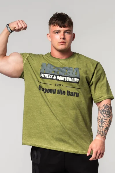NEBBIA • NEBBIA Washed-off oversized t-shirt HERITAGE green • Nebshop.cz 2