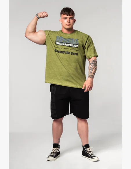 NEBBIA • NEBBIA Washed-off oversized t-shirt HERITAGE green • Nebshop.cz