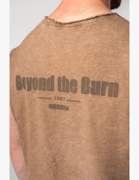 NEBBIA • NEBBIA Washed-off sleeveless sweatshirt BEASTIN' brown • Nebshop.cz