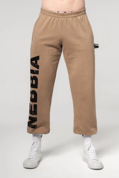 NEBBIA • NEBBIA Loose baggy sweatpants with pockets GYM BRO brown • Nebshop.cz