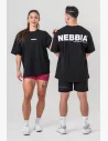 This oversized t-shirt will give you absolute freedom of movement with every rep.