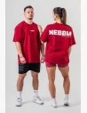 This oversized t-shirt will give you absolute freedom of movement with every repetition.