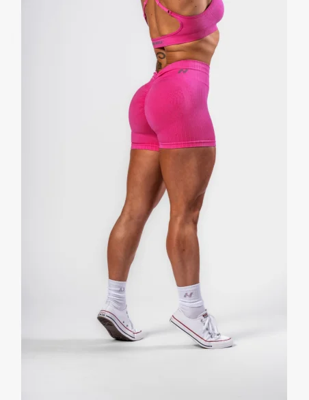 NEBBIA • NEBBIA Totally Seamless High-Waisted Push-Up Shorts PINK • Nebshop.cz