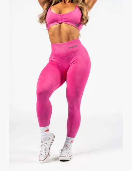 NEBBIA • NEBBIA Sports Bra with Medium Support TOTALLY SEAMLESS Pink • Nebshop.cz