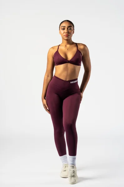 NEBBIA • NEBBIA Medium Support Sports Bra TWIST-KNOT burgundy • Nebshop.cz 2