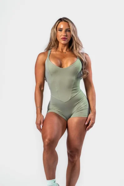 NEBBIA • NEBBIA Shaping fitness overall STRONG BEAUTY light green • Nebshop.com 2