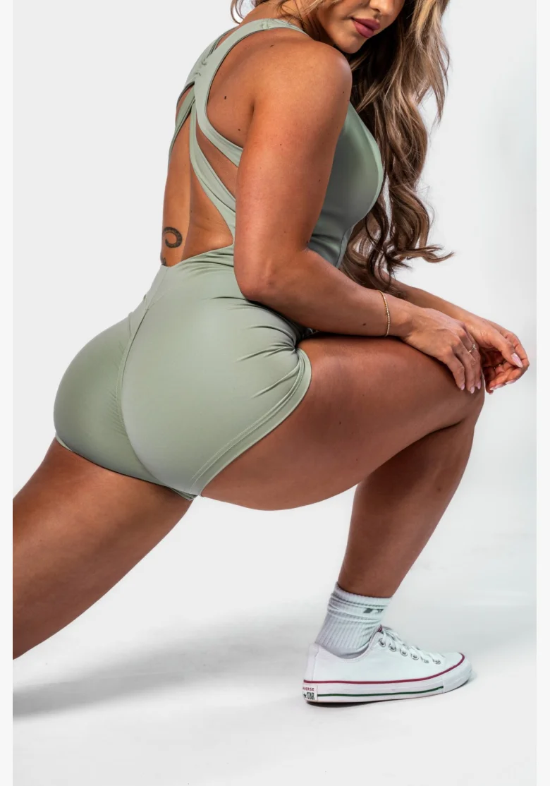 NEBBIA • NEBBIA Shaping fitness overall STRONG BEAUTY light green • Nebshop.com