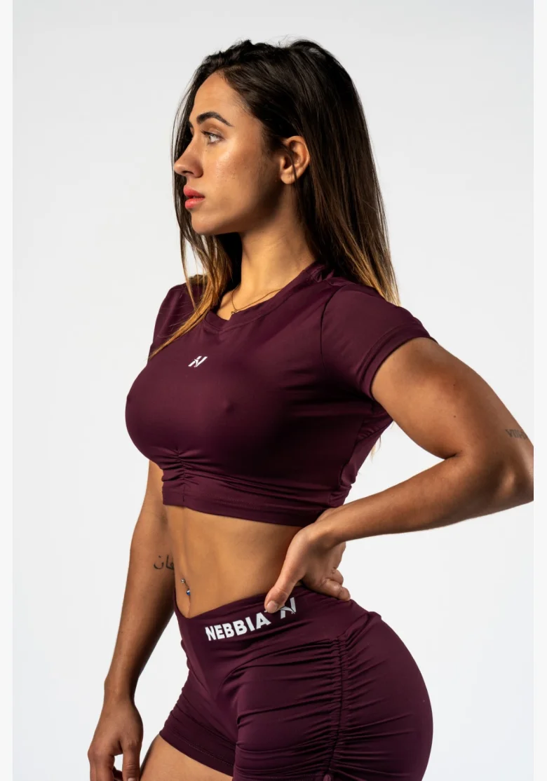 NEBBIA • NEBBIA Open-back crop top STRONG BEAUTY burgundy • Nebshop.cz