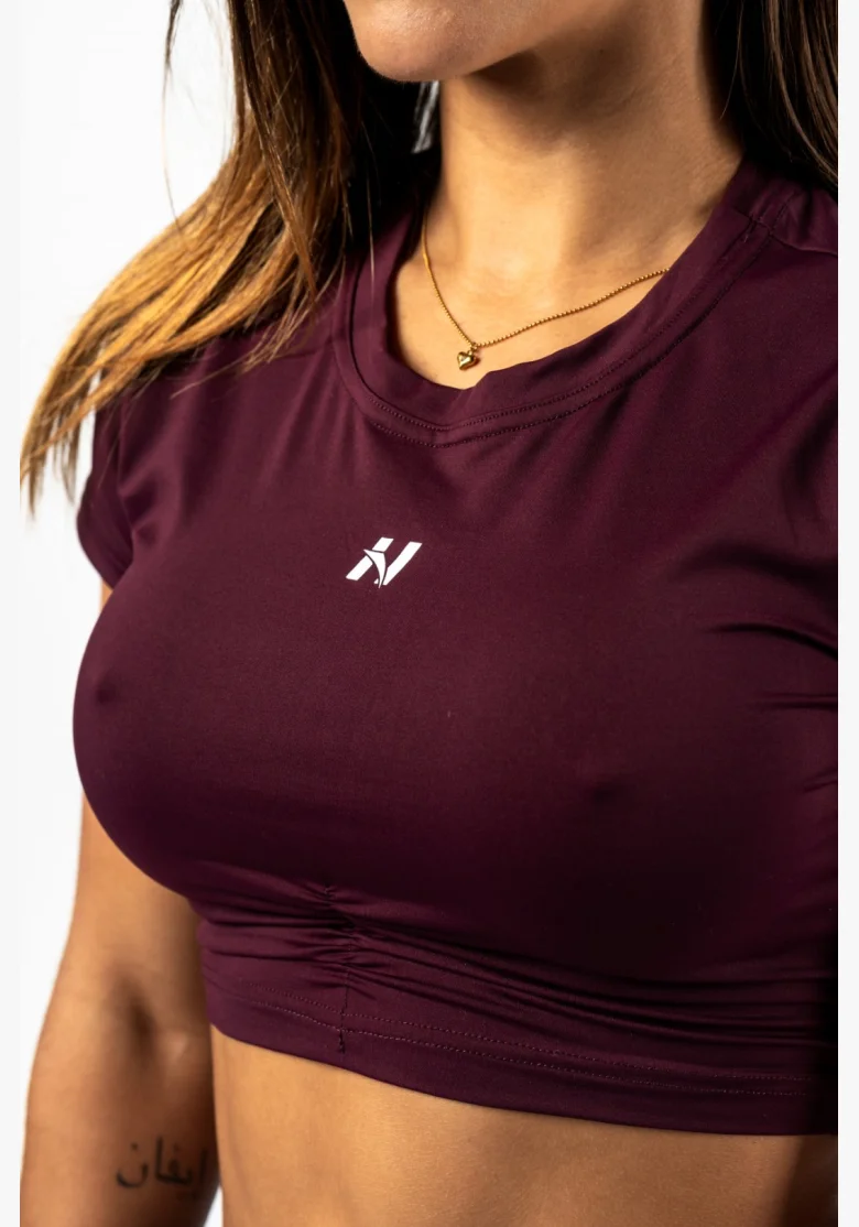 NEBBIA • NEBBIA Open-back crop top STRONG BEAUTY burgundy • Nebshop.cz
