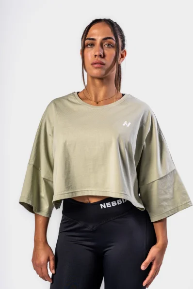 NEBBIA • NEBBIA Oversized crop t-shirt JUST FLOW light green • Nebshop.cz 2