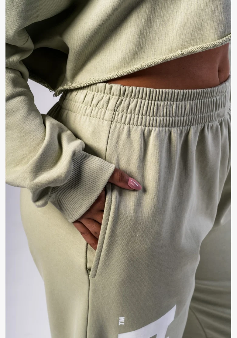 NEBBIA • NEBBIA Loose baggy sweatpants BOYFRIEND STYLE light green • Nebshop.cz
