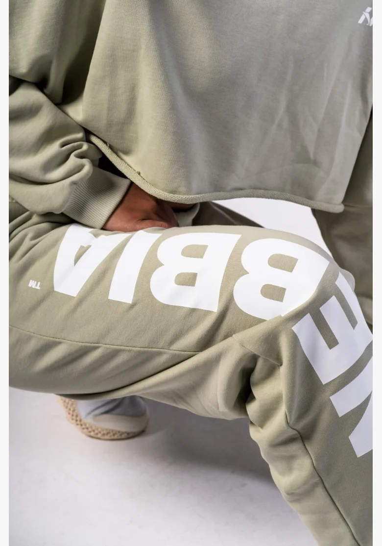 NEBBIA • NEBBIA Loose baggy sweatpants BOYFRIEND STYLE light green • Nebshop.cz