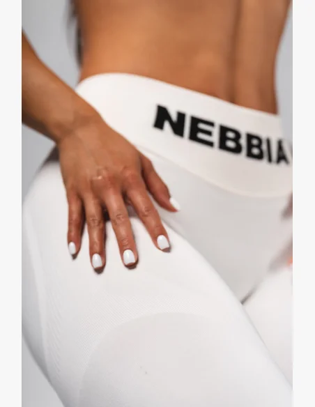 NEBBIA Seamless extra push-up leggings with high waistband Flow Seamless cream