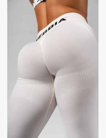 NEBBIA Seamless extra push-up leggings with high waistband Flow Seamless cream