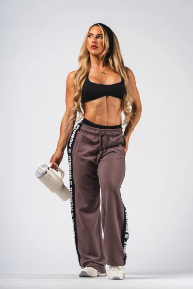 NEBBIA Straight Leg Urban Sweatpants brown