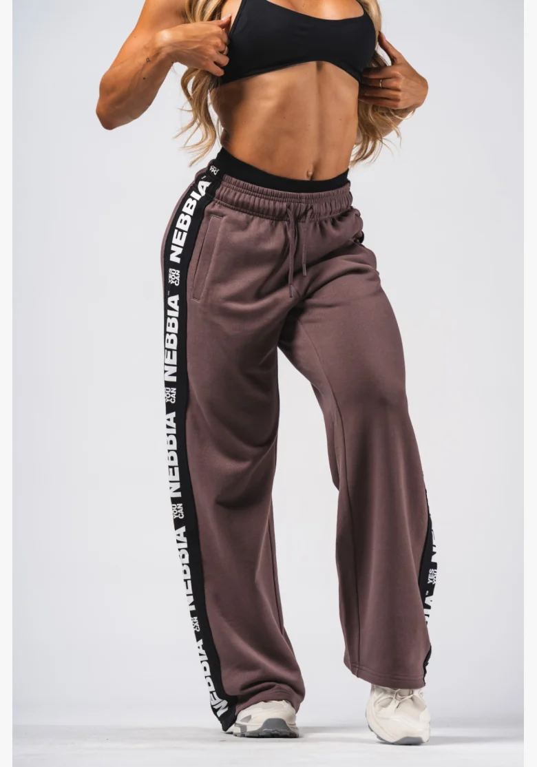 NEBBIA Straight Leg Urban Sweatpants brown