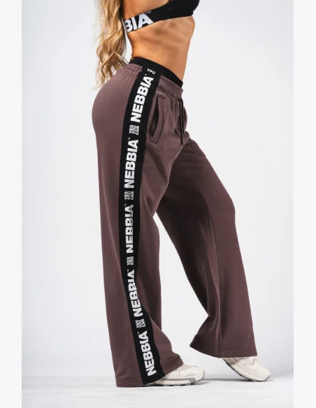 NEBBIA Straight Leg Urban Sweatpants brown