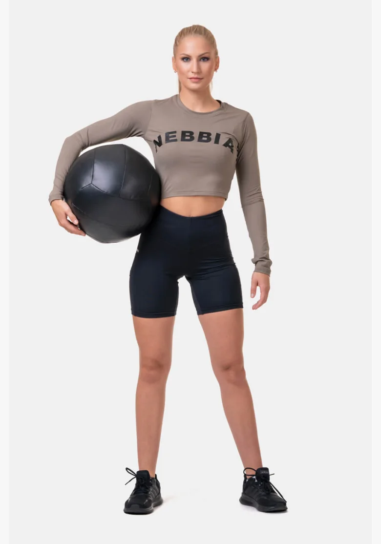 NEBBIA • Fit & Smart women's cycling shorts • NEBBIAshop.cz