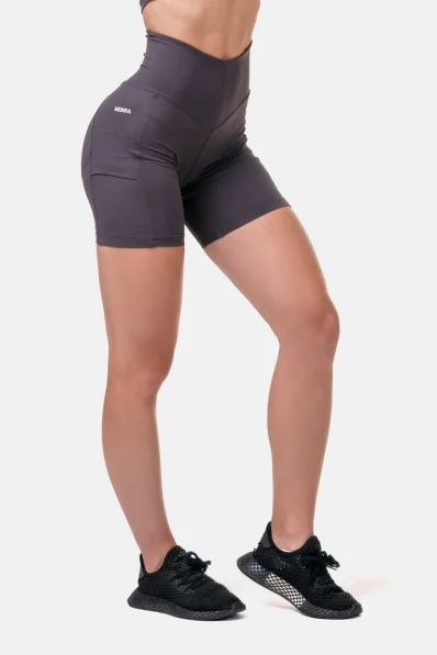 NEBBIA • Fit & Smart women's cycling shorts • NEBBIAshop.cz